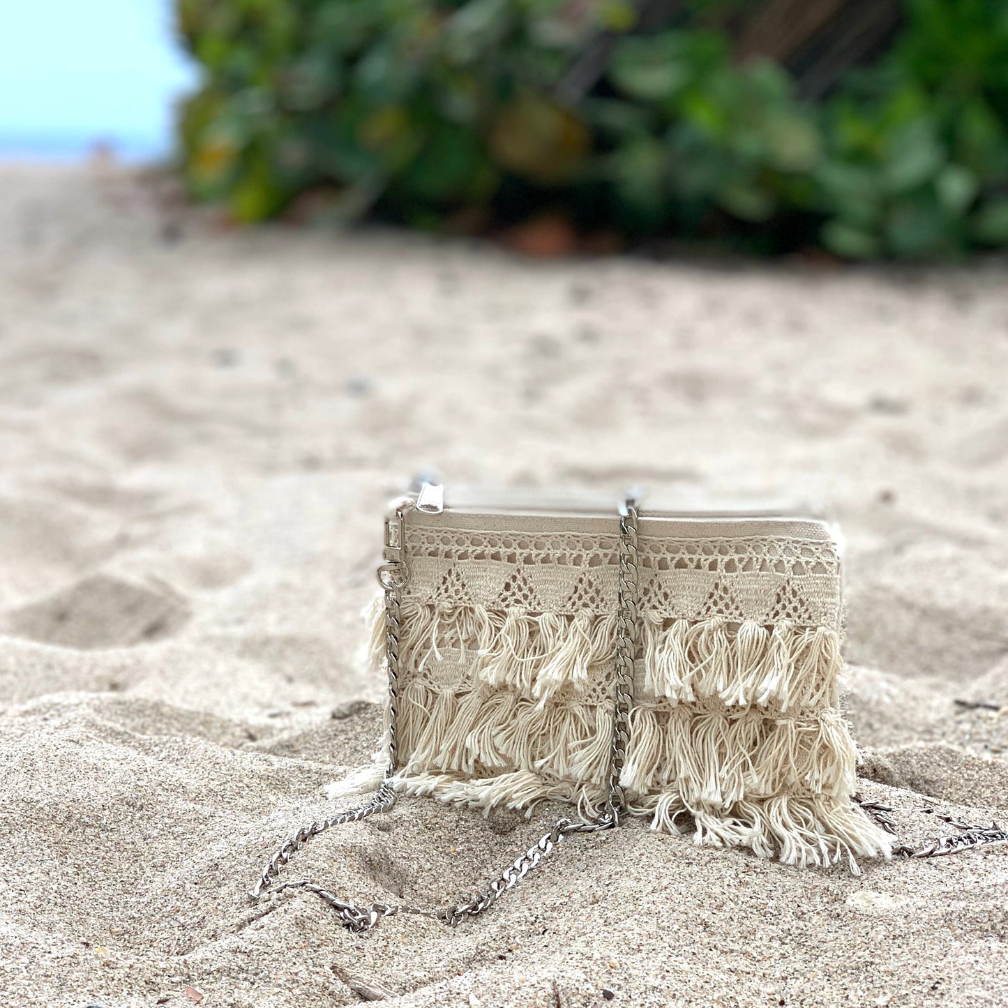 Beachy style crossbody bag