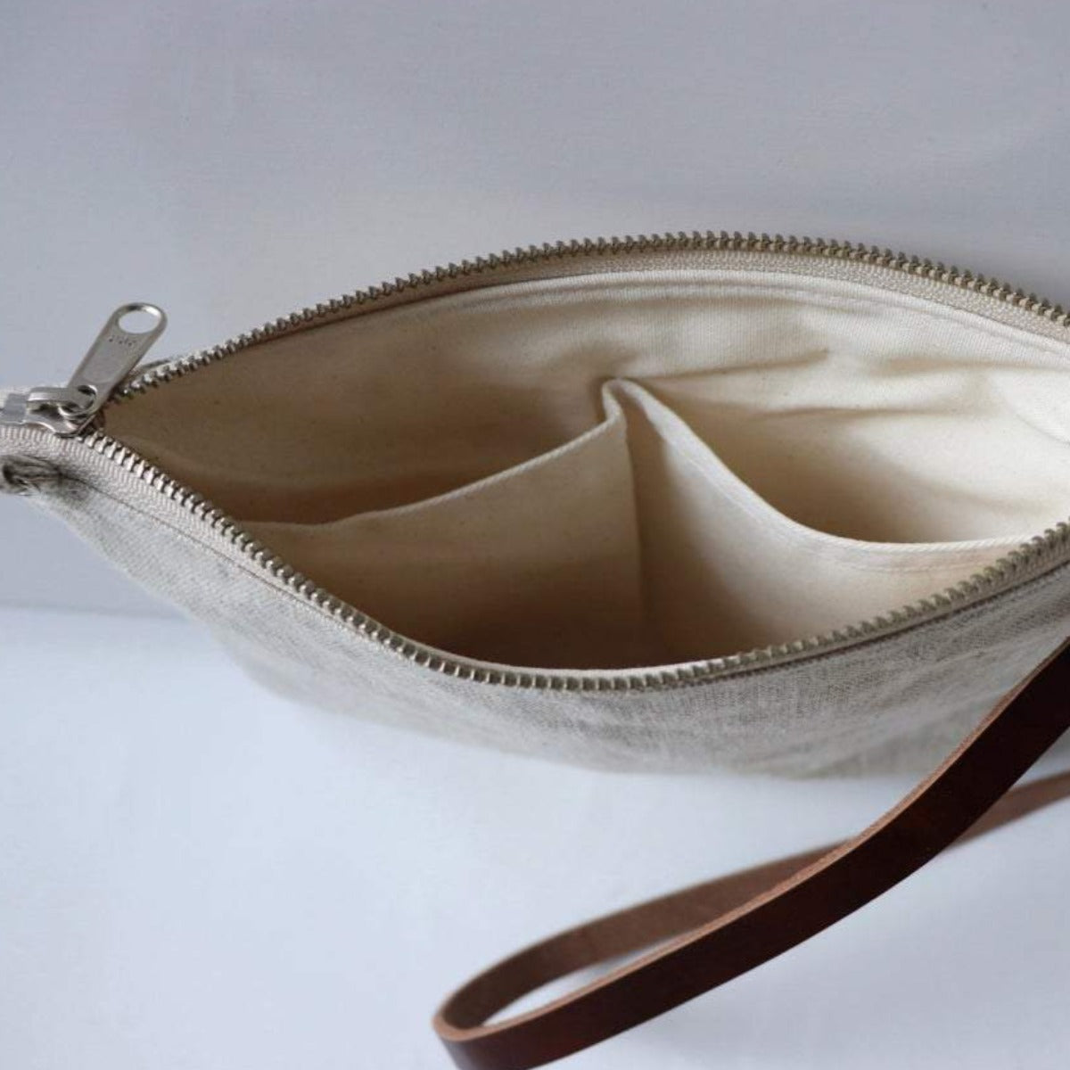 Crossbody Bag in Natural Linen and Leather