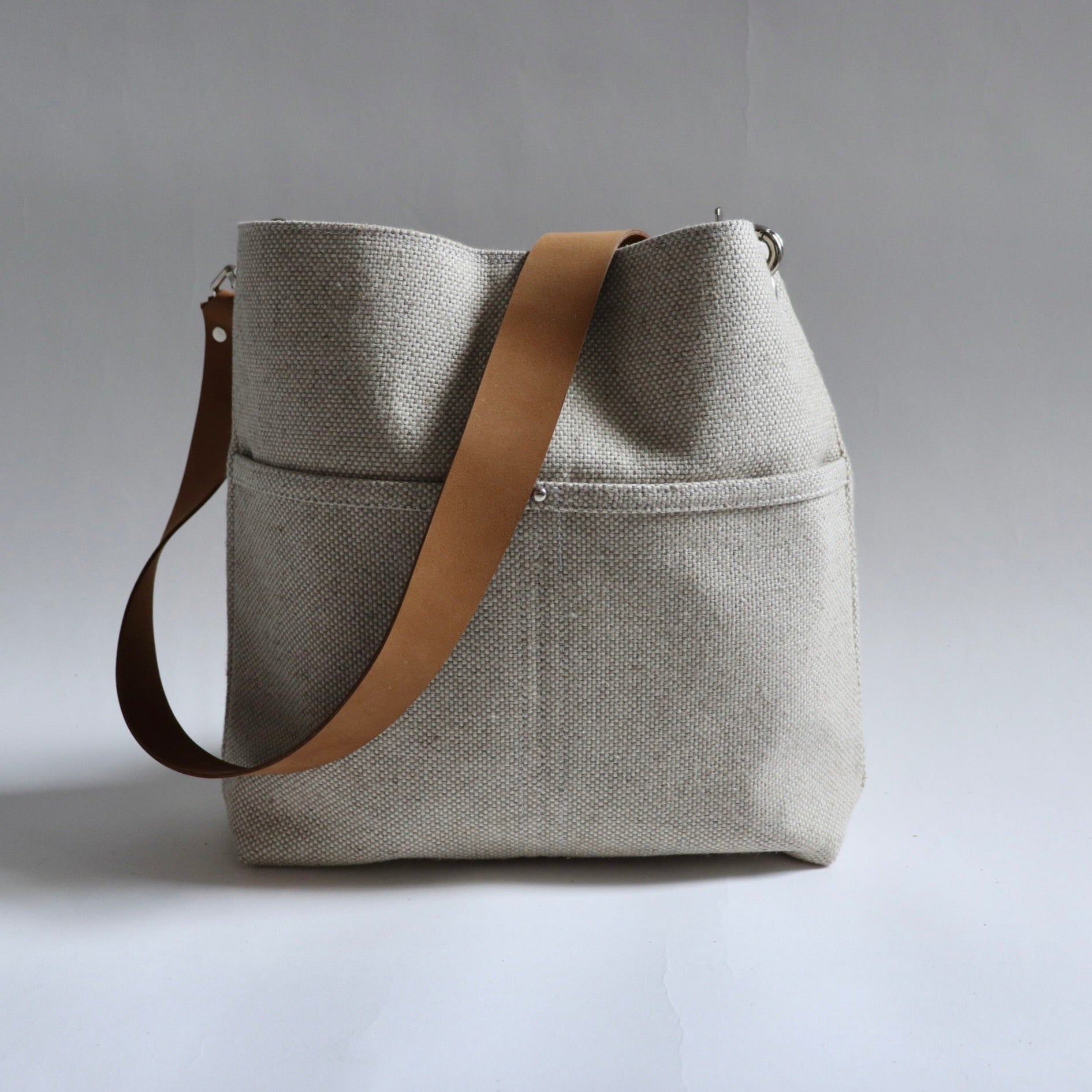 Casual Woven Linen Bags by Independent Reign