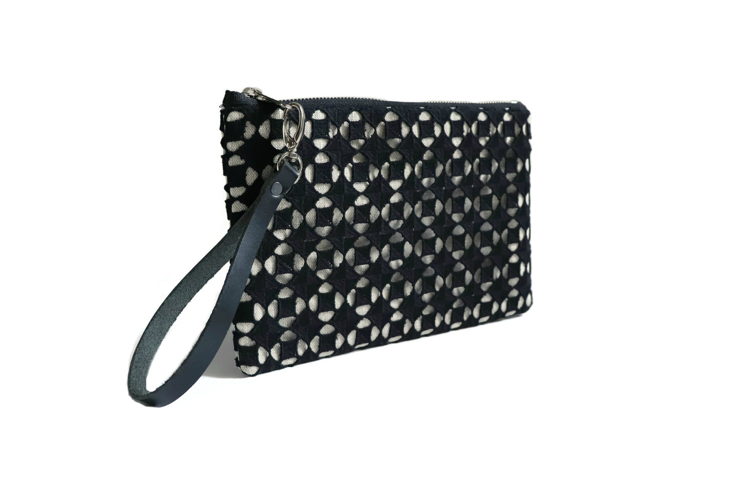 black wristlet purse