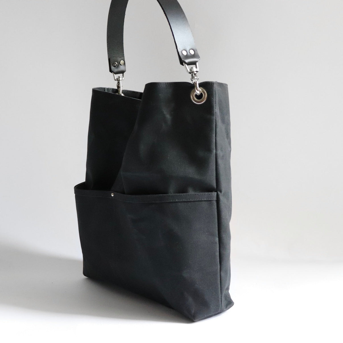 Waxed Canvas Hobo Style Bags Independent Reign