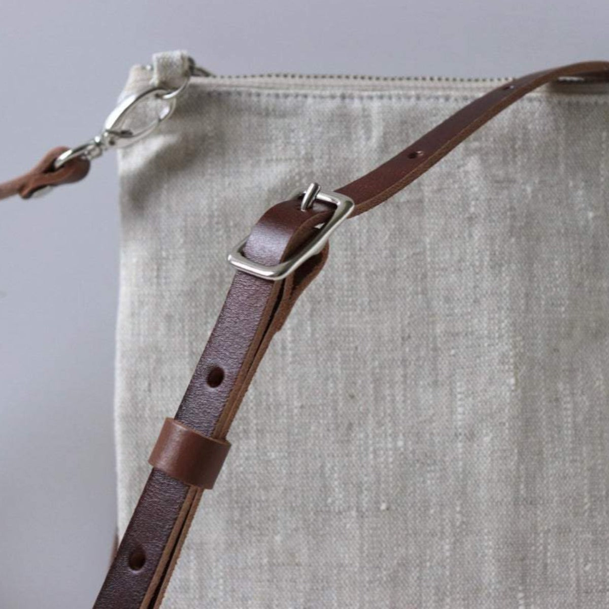 Crossbody Bag in Natural Linen and Leather